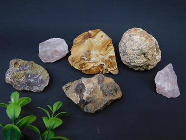 MIXED ROUGH LOT ROCK STONE LAPIDARY SPECIMEN