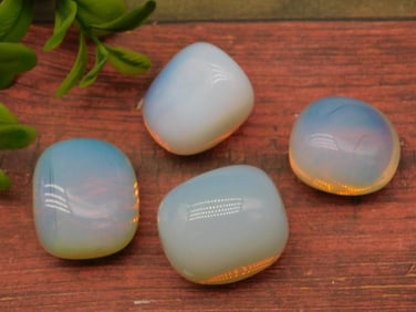 OPALITE ROCK STONE LAPIDARY SPECIMEN