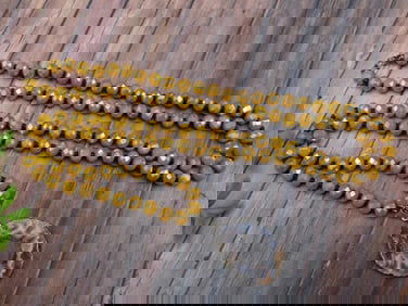 GEODE SLICE PENDANT ON SPARKLE BEAD NECKLACE ROCK STONE LAPIDARY SPECIMEN