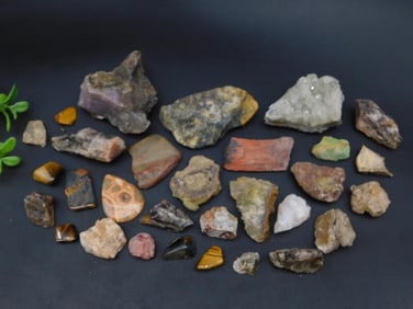 MIXED LOT ROCK STONE LAPIDARY SPECIMEN