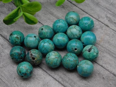 STONE BEADS ROCK STONE LAPIDARY SPECIMEN