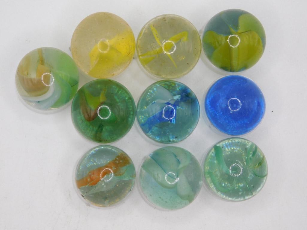 VINTAGE GLASS MARBLE ANTIQUE COLLECTIBLE: VINTAGE GLASS MARBLE ANTIQUE COLLECTIBLE