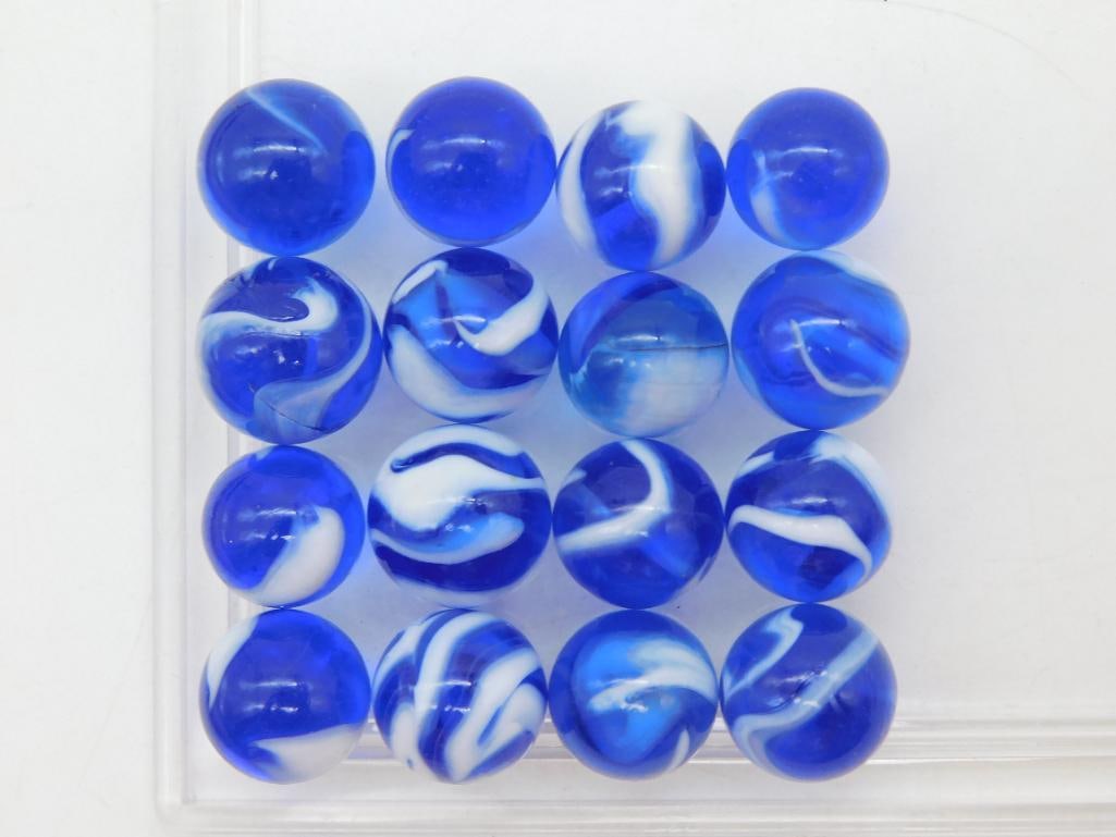 VINTAGE GLASS PLAYING MARBLES ANTIQUE TOY (1 of 2)