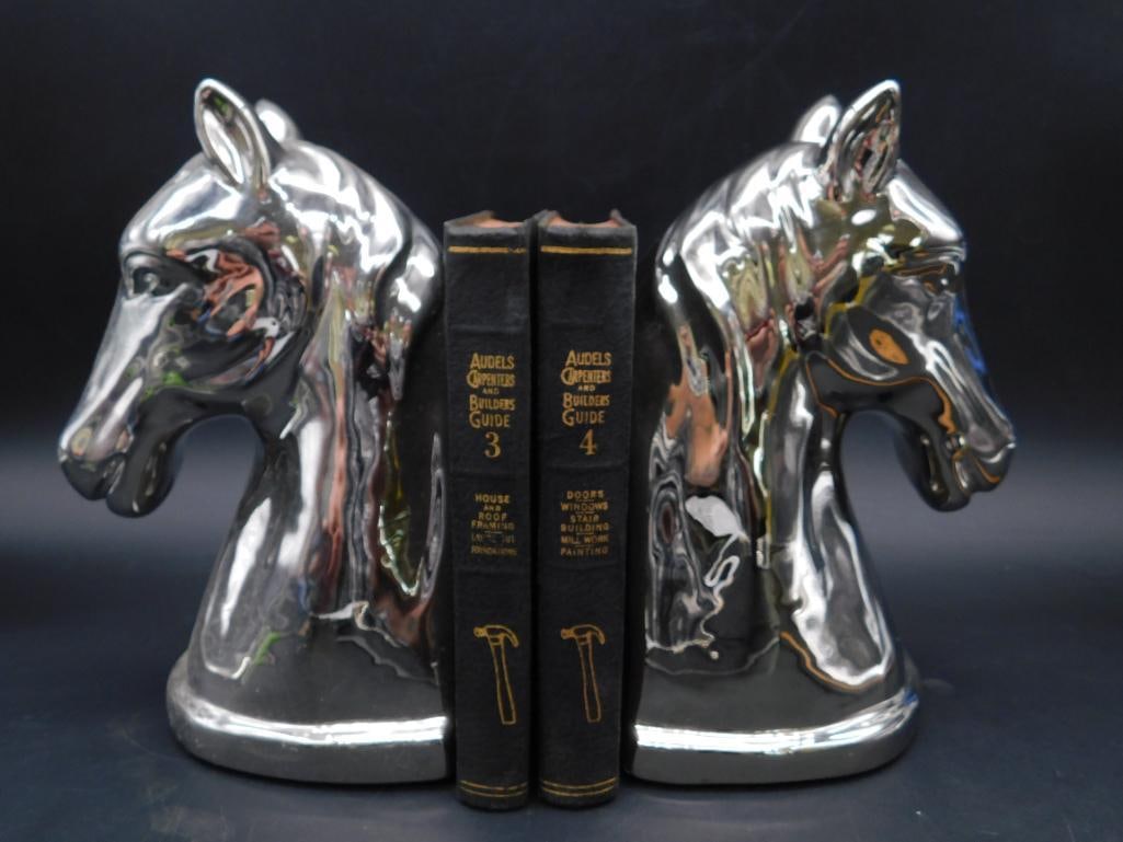 METAL HORSE HEAD BOOKENDS VINTAGE ANTIQUE: METAL HORSE HEAD BOOKENDS VINTAGE ANTIQUE