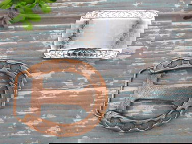 BELT BUCKLES