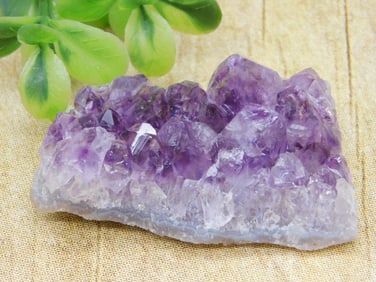 AMETHYST ROCK STONE LAPIDARY SPECIMEN