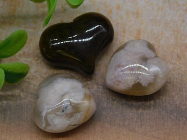 STONE HEARTS ROCK STONE LAPIDARY SPECIMEN