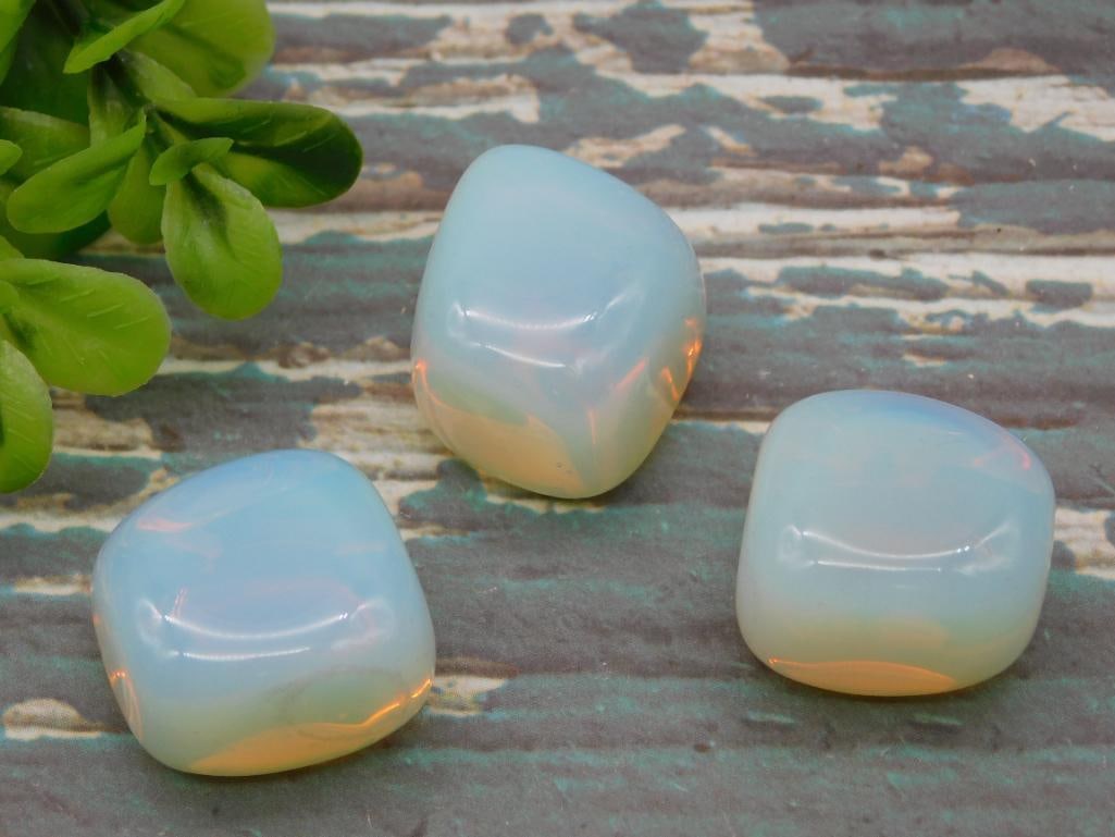 OPALITE ROCK STONE LAPIDARY SPECIMEN (1 of 2)