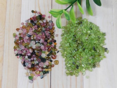 PERIDOT AND TOURMALINE ROCK STONE LAPIDARY SPECIMEN