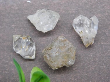 HERKIMER DIAMONDS ROCK STONE LAPIDARY SPECIMEN