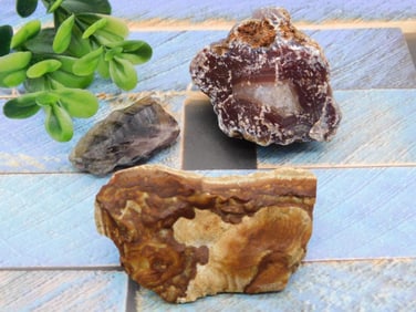 MIXED LOT ROCK STONE LAPIDARY SPECIMEN