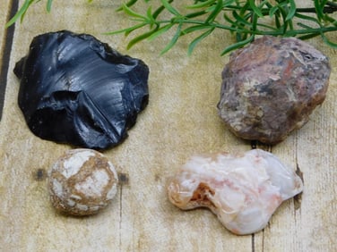 MIXED LOT ROCK STONE LAPIDARY SPECIMEN