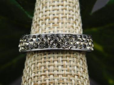 GENUINE STONE RING SIZE 6