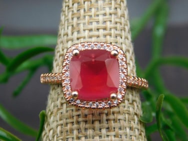 GENUINE STONE RING SIZE 6