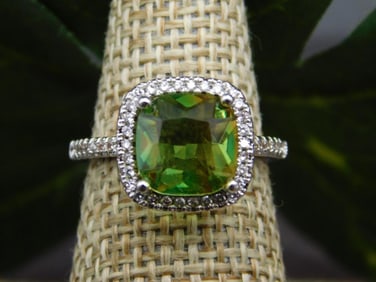 GENUINE STONE RING SIZE 6