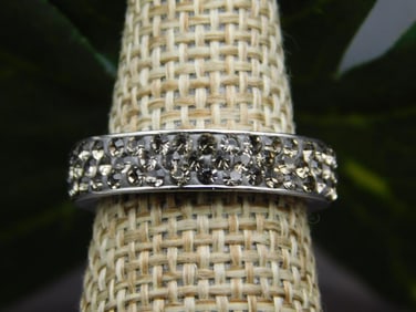 GENUINE STONE RING SIZE 6