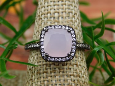 GENUINE STONE RING SIZE 8