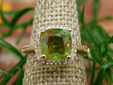 GENUINE STONE RING SIZE 6