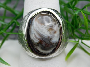 MEXICAN LACE AGATE RING ROCK STONE LAPIDARY SPECIMEN