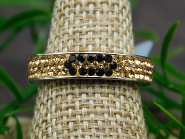 GENUINE STONE RING SIZE 8