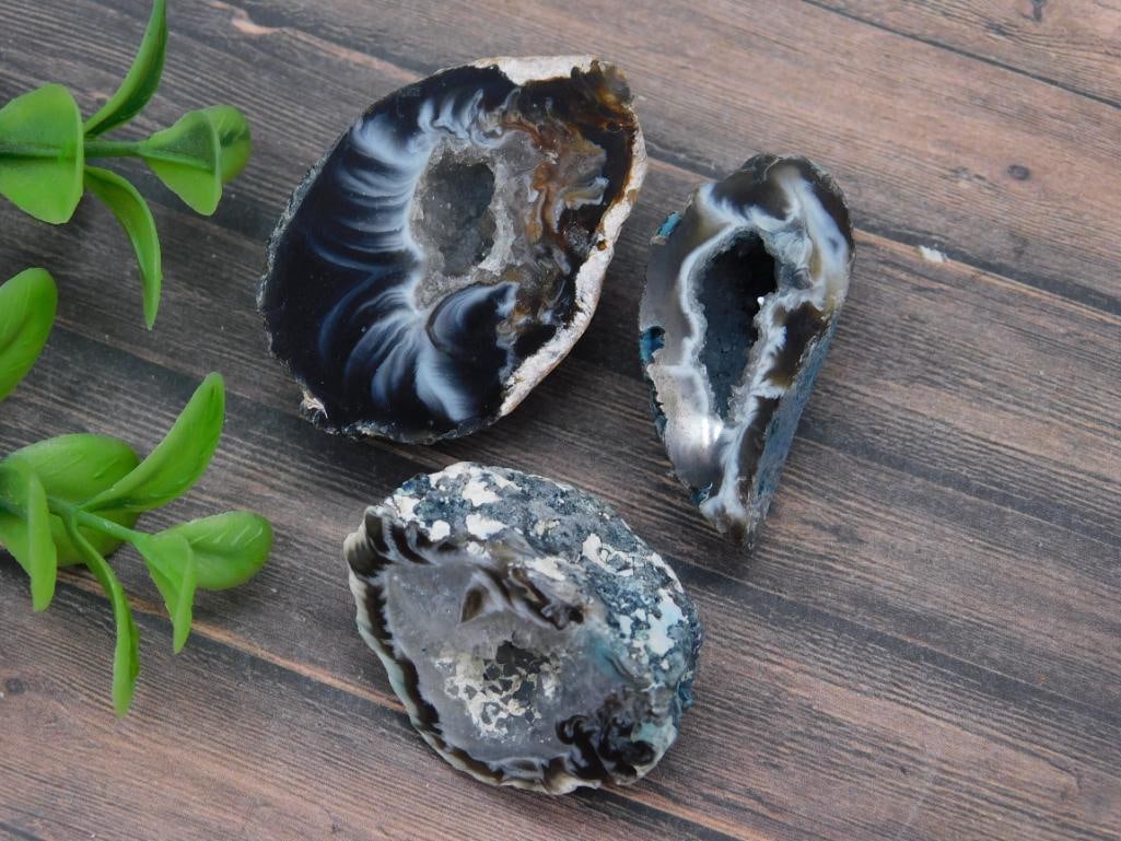 OCO GEODES ROCK STONE LAPIDARY SPECIMEN (1 of 4)