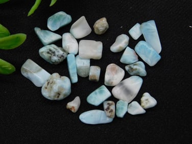 LARIMAR CHIPS ROCK STONE LAPIDARY SPECIMEN