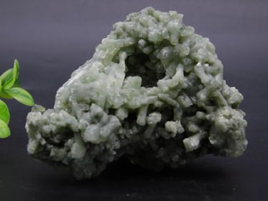 PREHNITE ROCK STONE LAPIDARY SPECIMEN