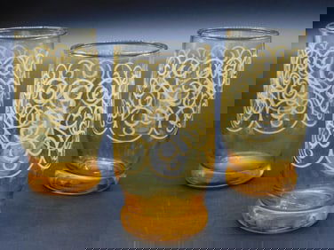 SET OF 3 DRINKING GLASSES