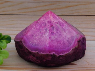 AGATE POINT ROCK STONE LAPIDARY SPECIMEN