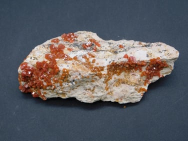VANADINITE ROCK STONE LAPIDARY SPECIMEN