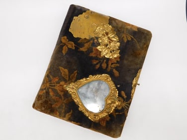 VINTAGE PHOTO ALBUM WITH HEART MIRROR FLORAL COVER VINTAGE ANTIQUE
