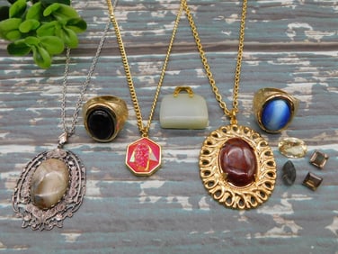 MIXED JEWELRY LOT ROCK STONE LAPIDARY SPECIMEN