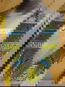 AFRICAN TRADE BEADS ROCK STONE LAPIDARY SPECIMEN