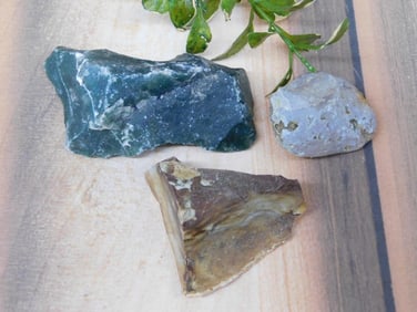 MIXED ROUGH LOT ROCK STONE LAPIDARY SPECIMEN