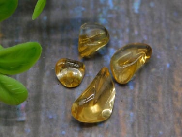 CITRINE ROCK STONE LAPIDARY SPECIMEN