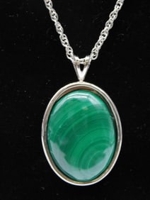 MALACHITE PENDANT ON CHAIN NECKLACE ROCK STONE LAPIDARY SPECIMEN