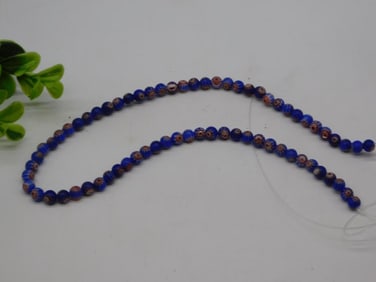 AFRICAN TRADE BEADS ROCK STONE LAPIDARY SPECIMEN