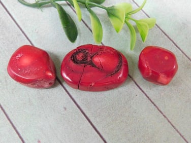 RED CORAL ROCK STONE LAPIDARY SPECIMEN