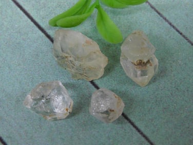 HERKIMER DIAMONDS ROCK STONE LAPIDARY SPECIMEN