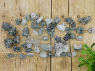 PREHNITE ROCK STONE LAPIDARY SPECIMEN