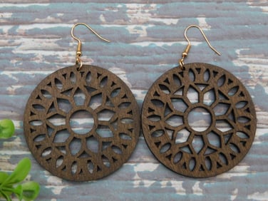 EARRINGS COSTUME JEWELRY