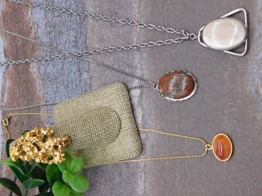 MIXED JEWELRY LOT ROCK STONE LAPIDARY SPECIMEN