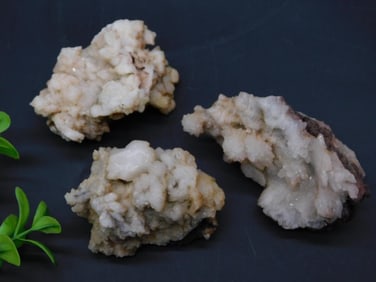 STILBITE ROCK STONE LAPIDARY SPECIMEN