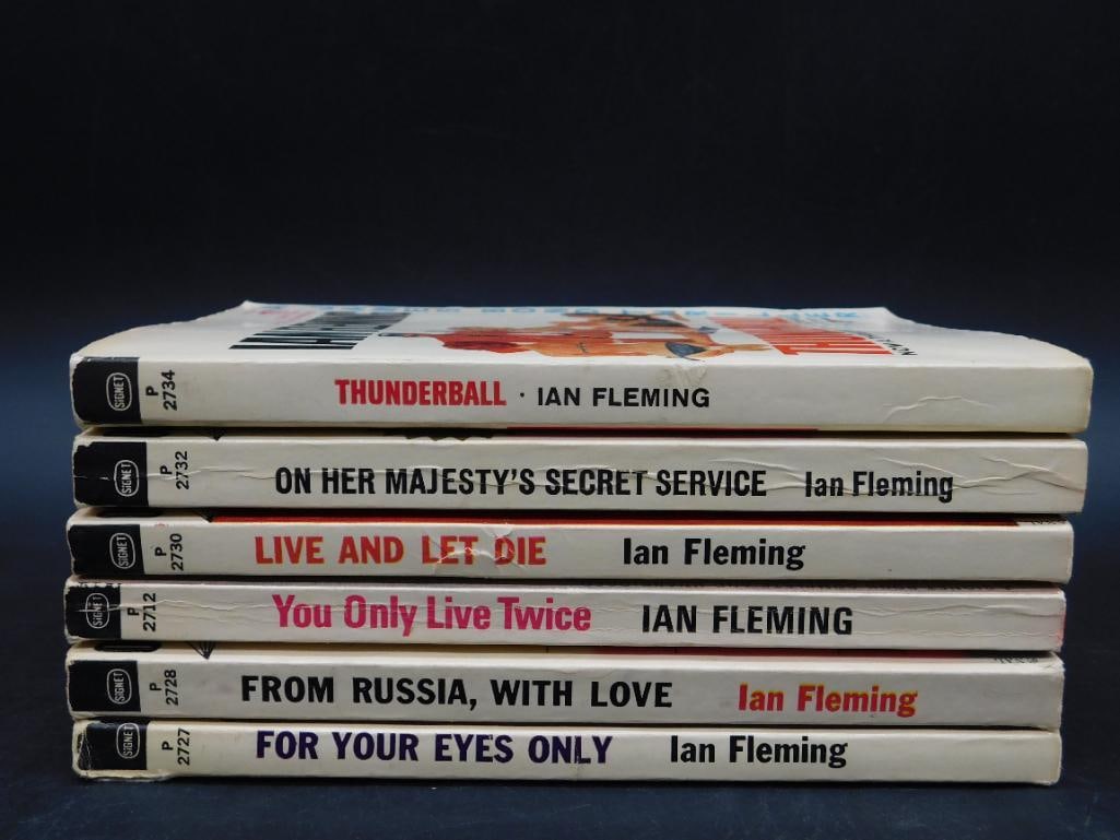 COLLECTION OF IAN FLEMING JAMES BOND BOOKS LOT OF 6 (1 of 5)