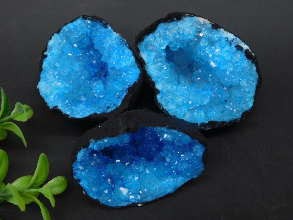 TEAL GEODES ROCK STONE LAPIDARY SPECIMEN (1 of 3)