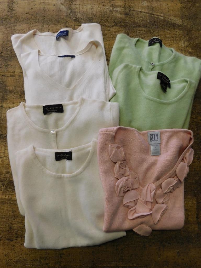 MIXED SWEATER LOT VINTAGE CLOTHING: MIXED SWEATER LOT VINTAGE CLOTHING