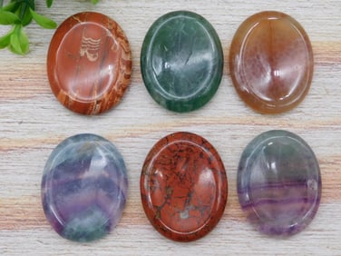 WORRY STONES ROCK STONE LAPIDARY SPECIMEN