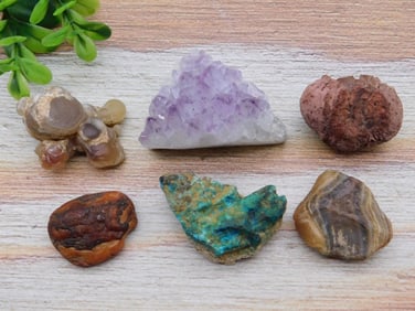 MIXED LOT ROCK STONE LAPIDARY SPECIMEN