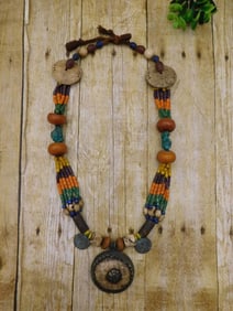 AFRICAN TRADE BEADS ROCK STONE LAPIDARY SPECIMEN