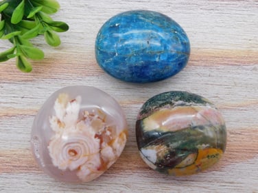 MIXED LOT ROCK STONE LAPIDARY SPECIMEN